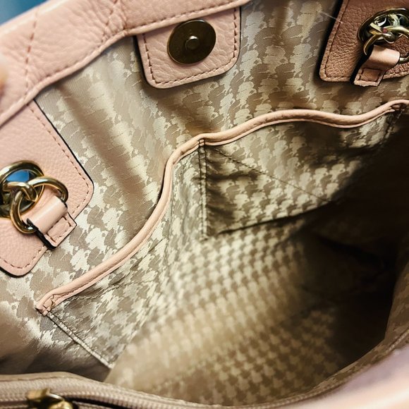 Karl Lagerfeld Paris Pink Quilted Leather Large Shoulder Tote - Picture 8 of 13